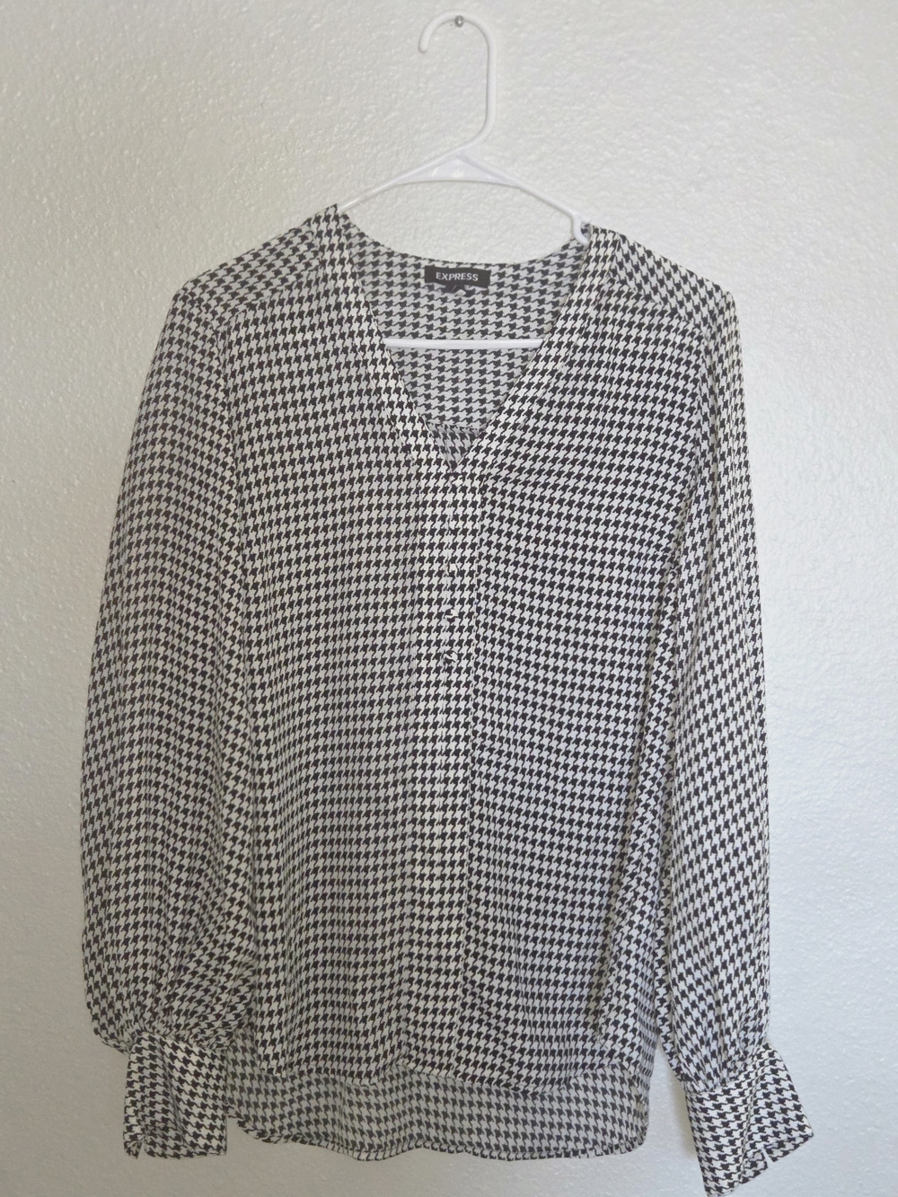Express Women's Lot Of 4 Tops Medium